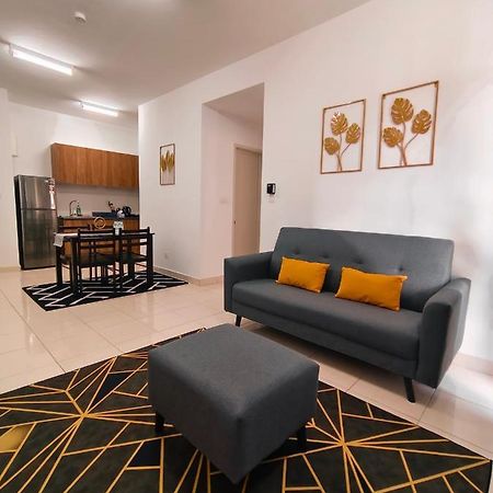 Klia Airport Homestay 10 Sepang Bagian luar foto