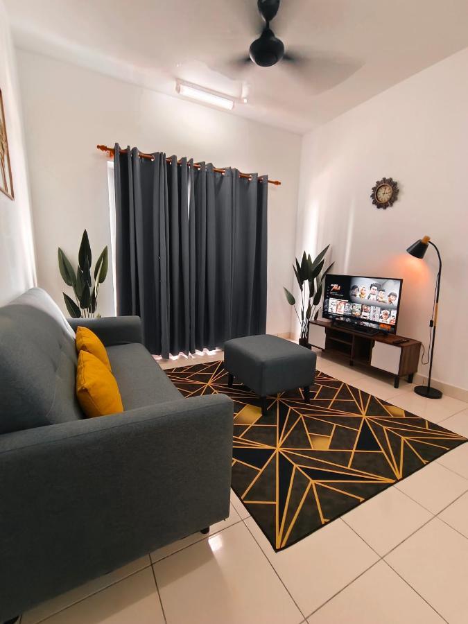 Klia Airport Homestay 10 Sepang Bagian luar foto